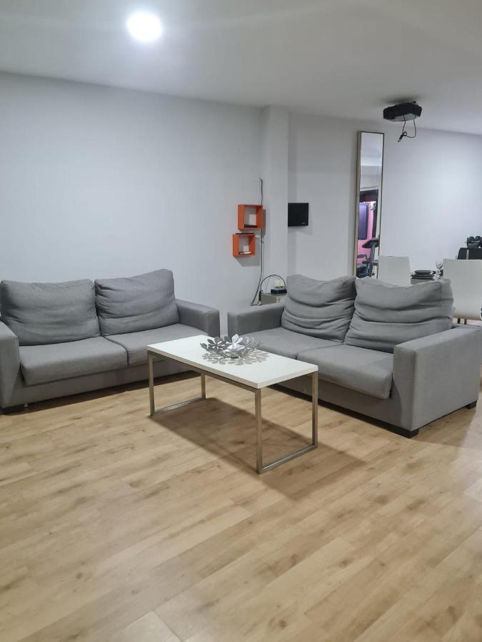 Apartamento Loft Acogedor Apartment อาเลาริน เดลา ตอร์เร ภายนอก รูปภาพ