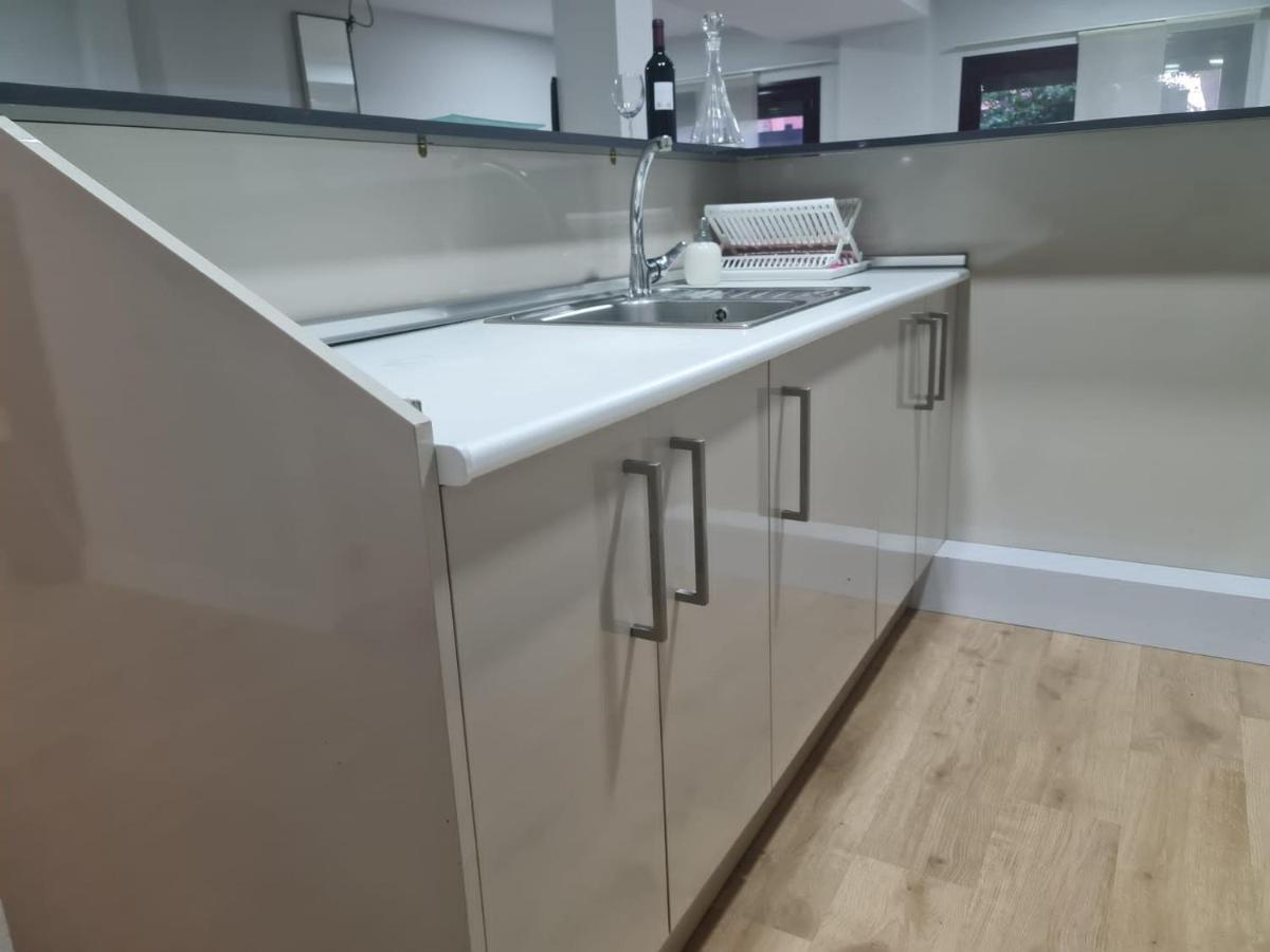 Apartamento Loft Acogedor Apartment อาเลาริน เดลา ตอร์เร ภายนอก รูปภาพ